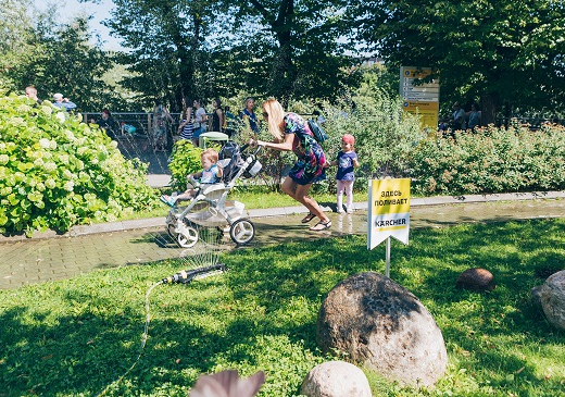 K&auml;rcher в Московском зоопарке