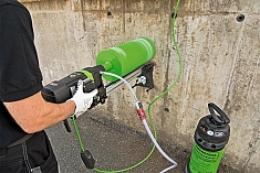 Использование установки алмазного бурения Eibenstock DB 201 Использование установки алмазного бурения Eibenstock DB 201