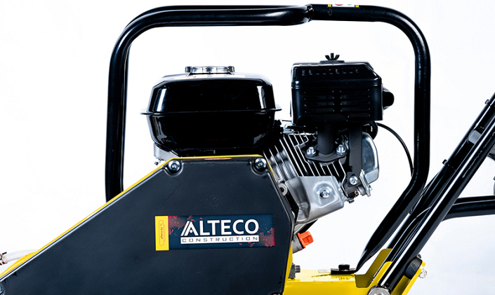 Бензиновая виброплита Alteco E100 TL двигатель Loncin G200F Бензиновая виброплита Alteco E100 TL двигатель Loncin G200F
